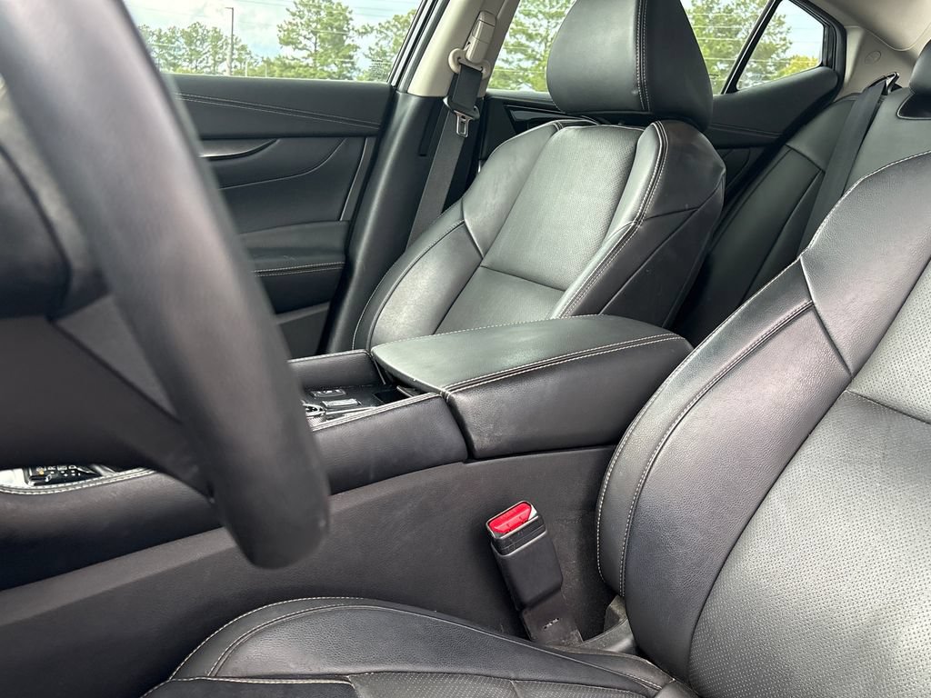 Used 2021 Nissan Maxima 3.5 SV w/ Floor Mat Group FWD image 4