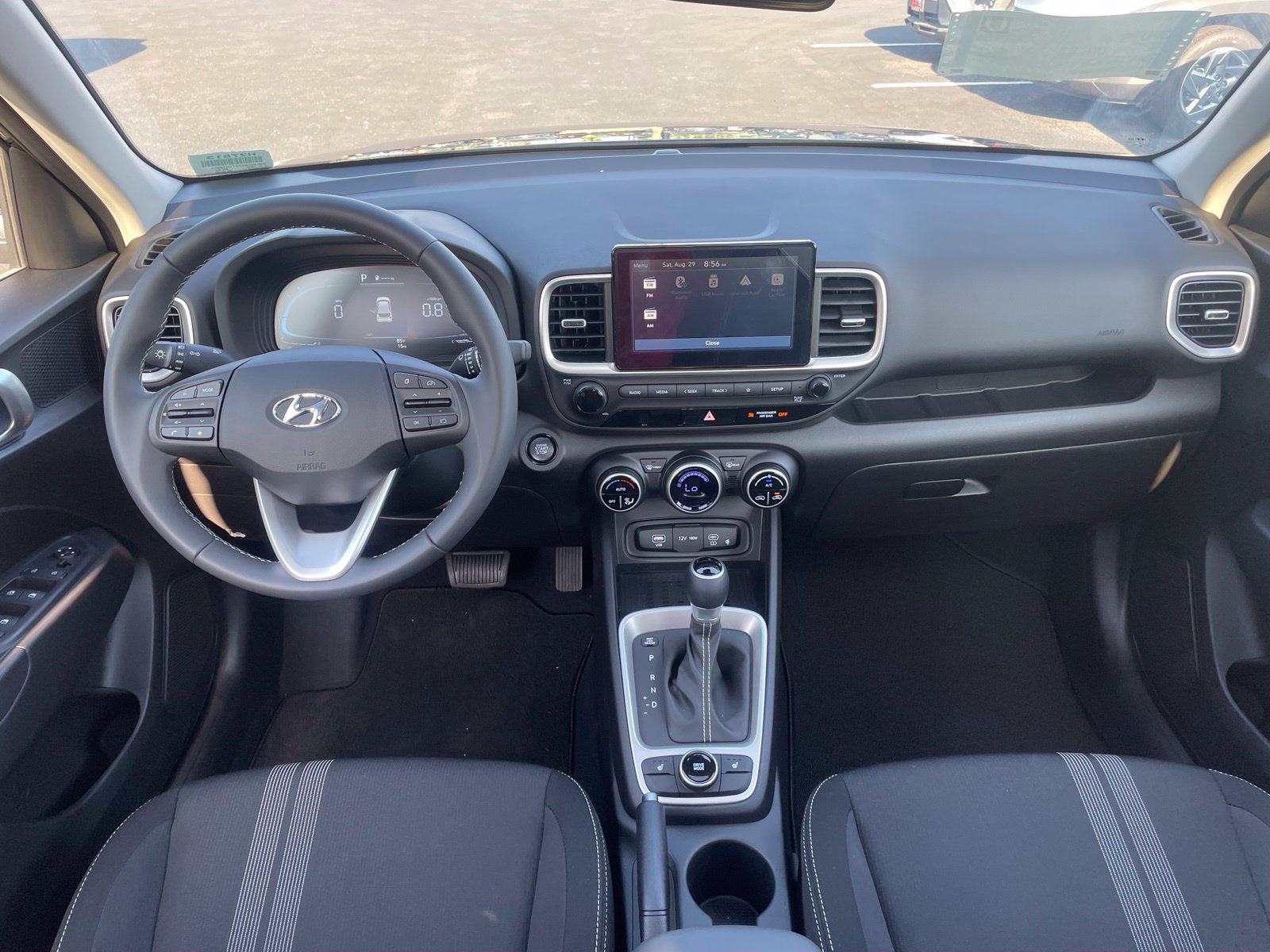 New 2026 Hyundai Venue SEL FWD image 12