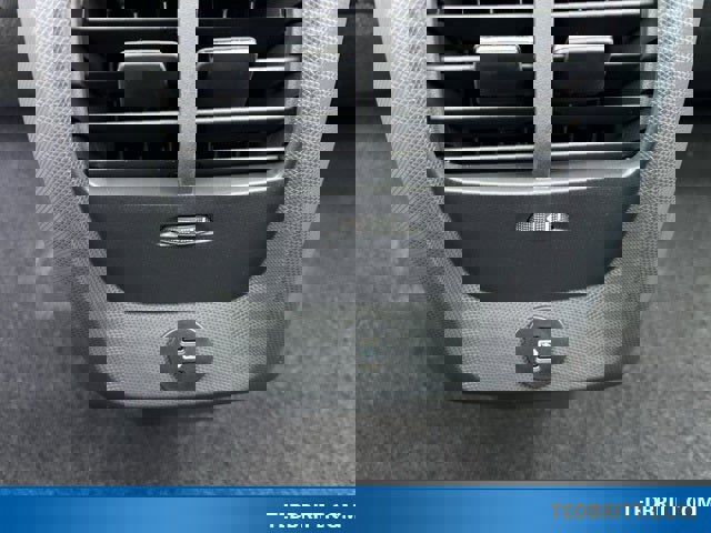 Used 2025 Ford Mustang Mach-E Premium image 17