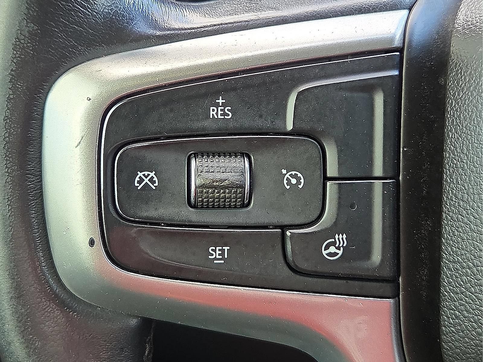 Used 2020 Chevrolet Silverado 3500 LTZ AWD/4WD image 21
