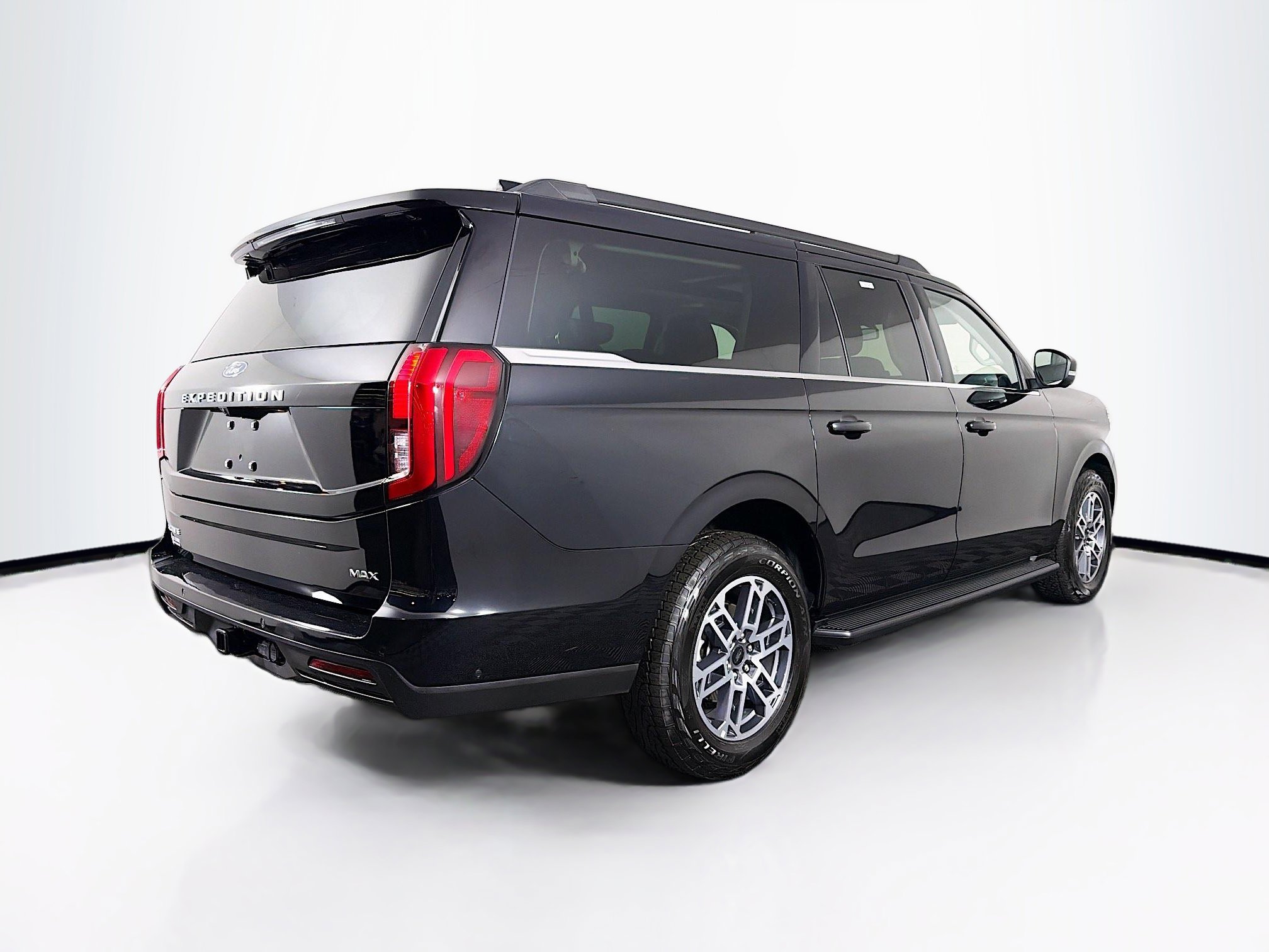 Used 2025 Ford Expedition Max Active image 8