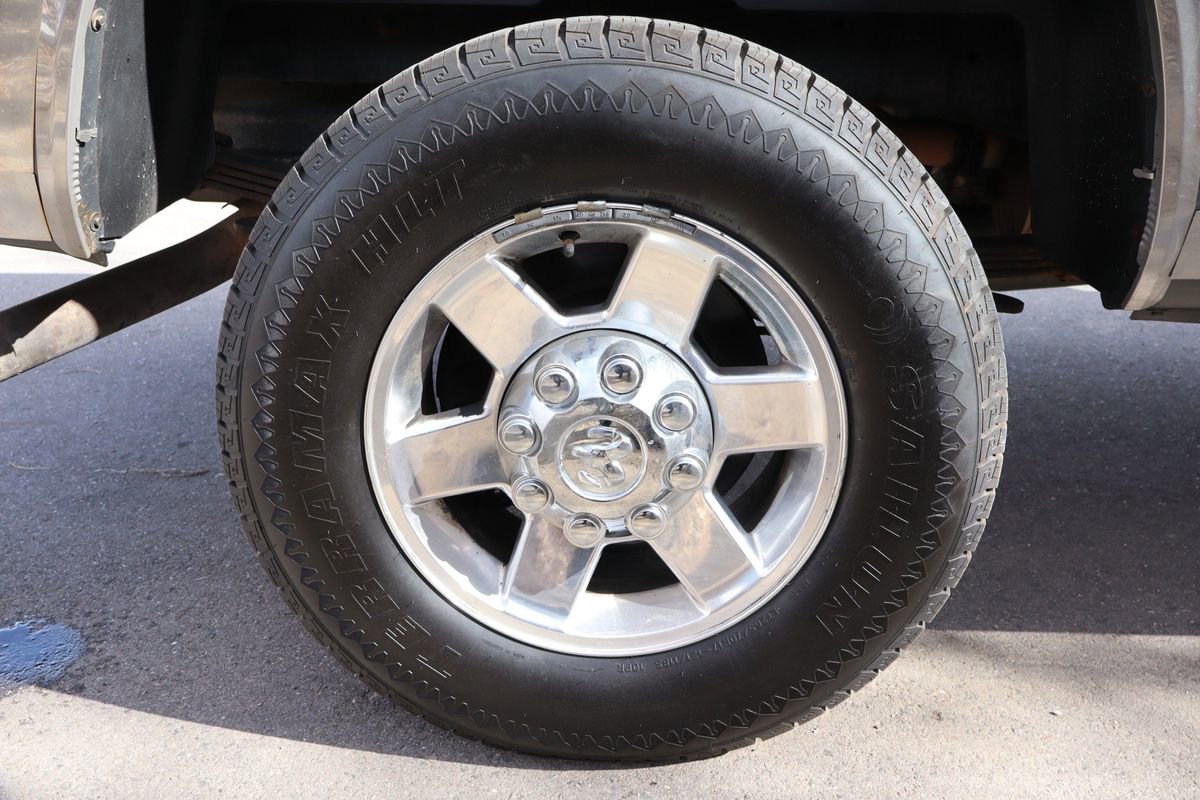 Used 2011 RAM 2500 SLT image 40