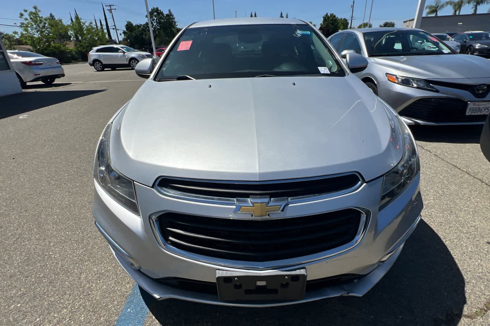 Used 2016 Chevrolet Cruze LT FWD image 2