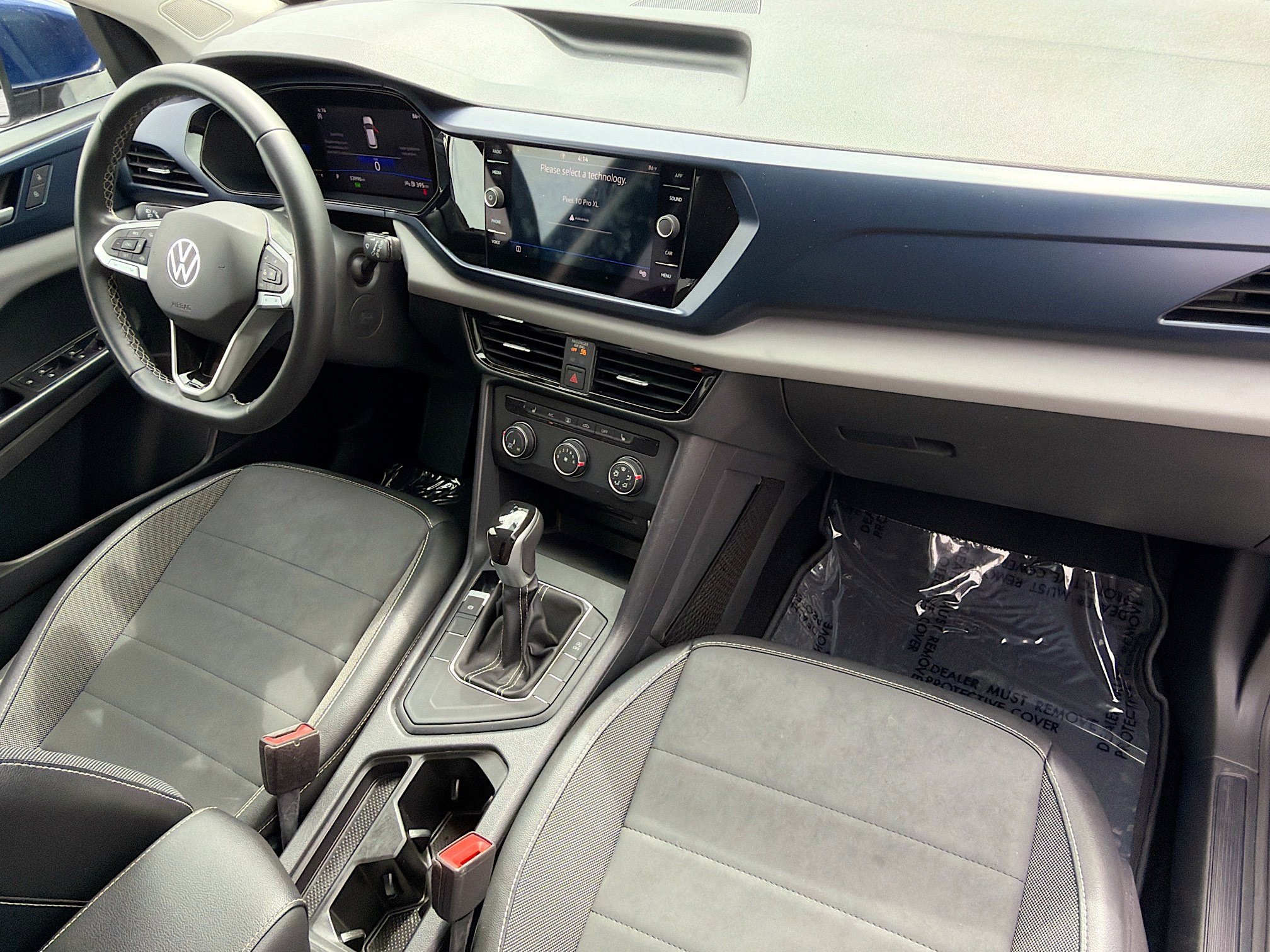 Used 2022 Volkswagen Taos SE FWD image 13