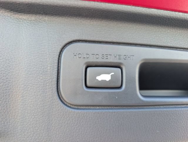 Used 2025 Honda Pilot Black Edition image 15