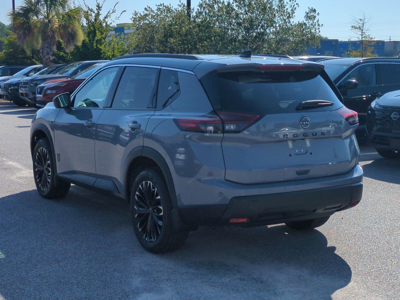 New 2026 Nissan Rogue Dark Armor FWD image 6