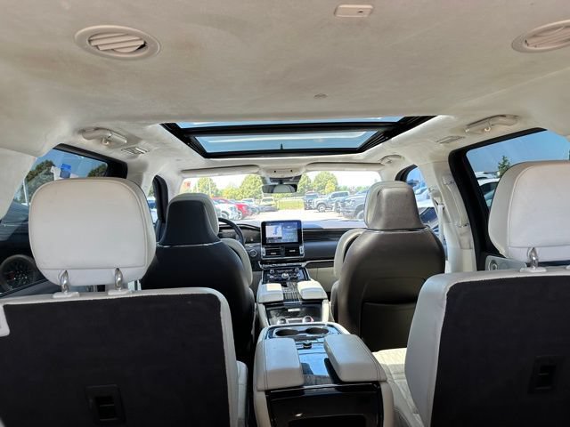 Used 2021 Lincoln Navigator Black Label AWD/4WD image 13