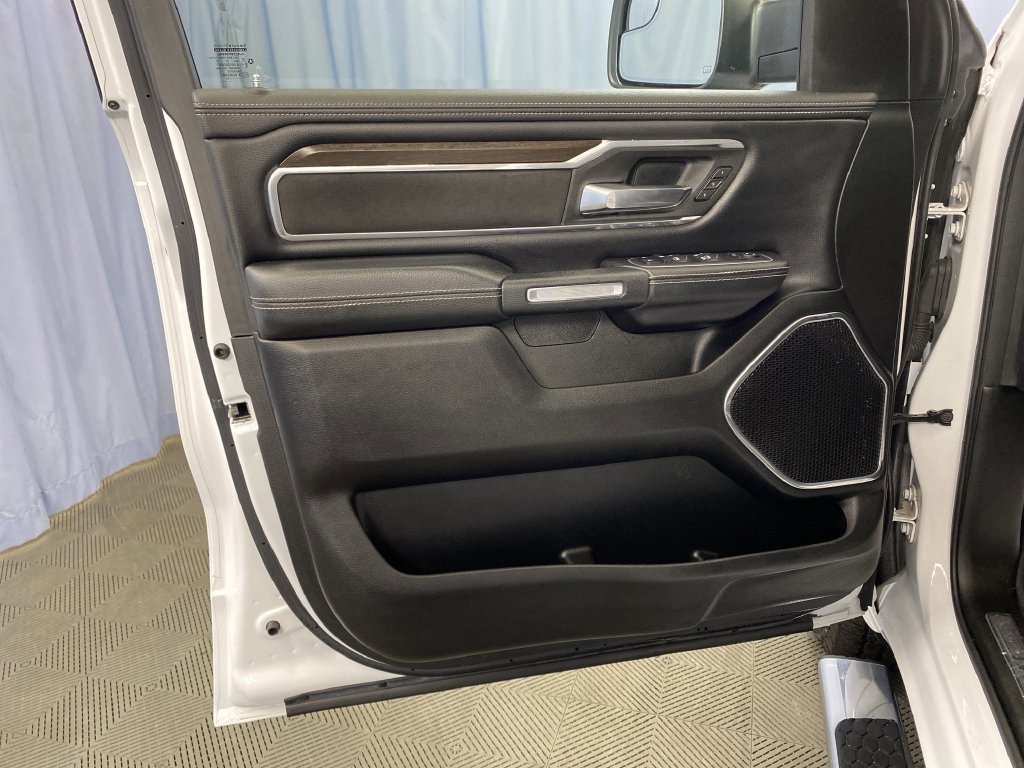 Certified 2022 RAM 1500 Laramie AWD/4WD image 12