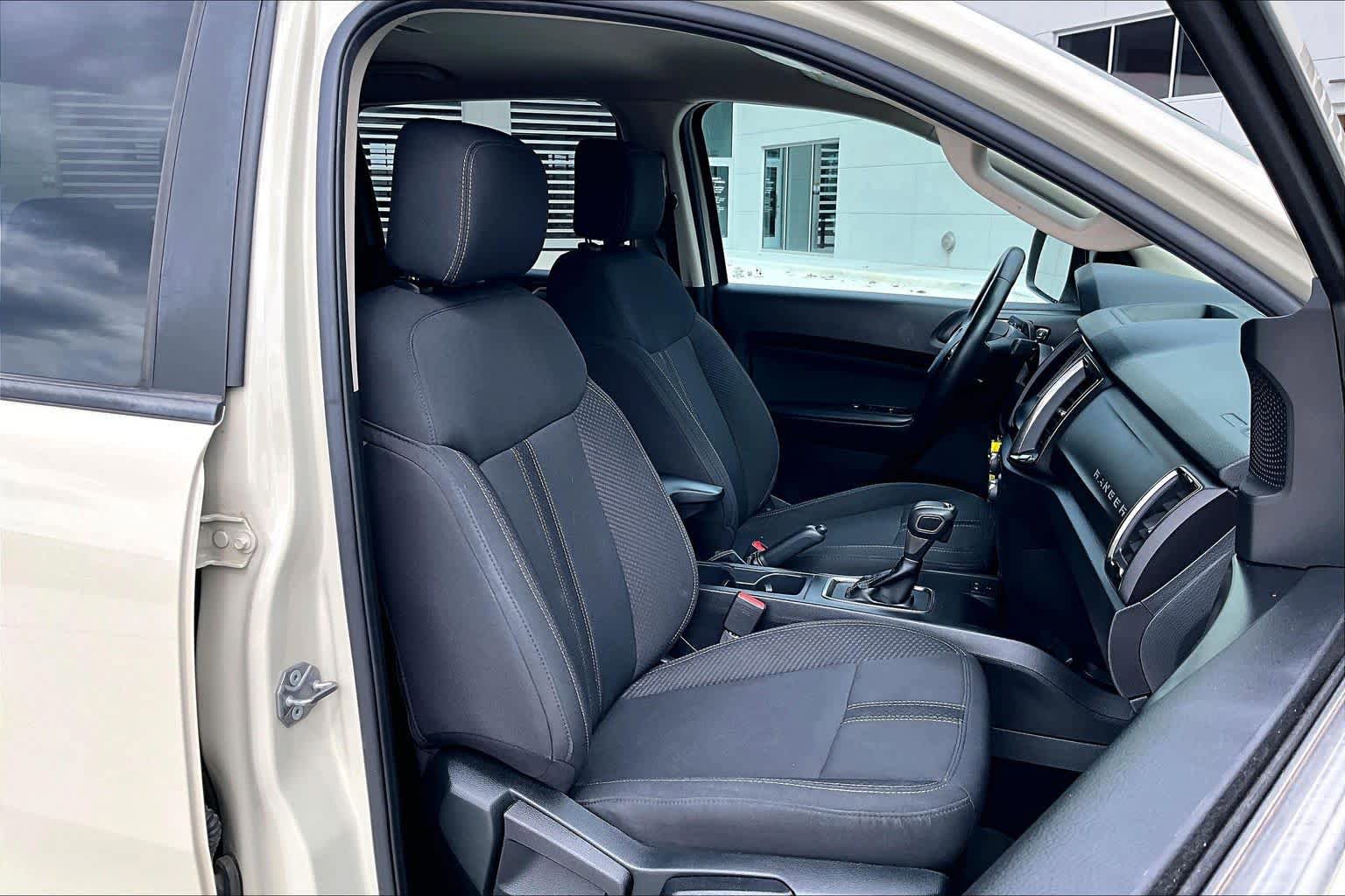 Used 2022 Ford Ranger XLT w/ Equipment Group 301A Mid RWD image 9