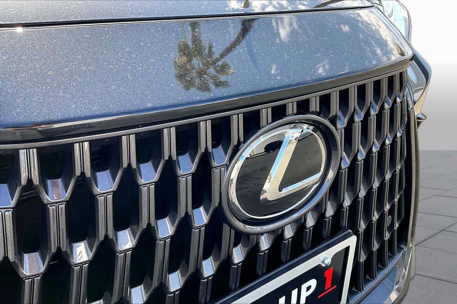 Used 2022 Lexus NX 350h AWD image 28