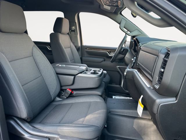 New 2026 GMC Sierra 2500 SLE w/ SLE Value Package; image 15