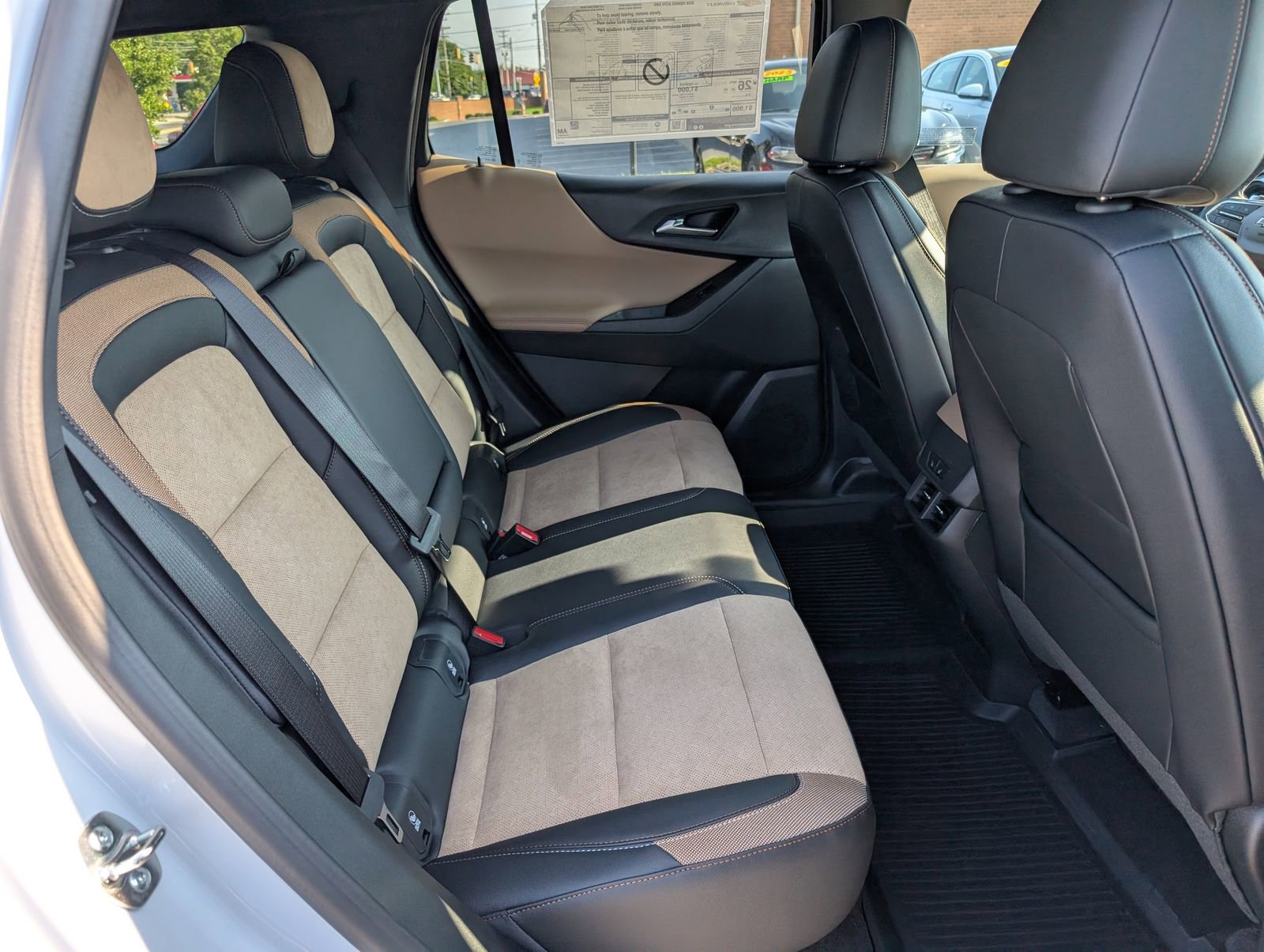 New 2026 Chevrolet Equinox ACTIV w/ Convenience Package III image 11