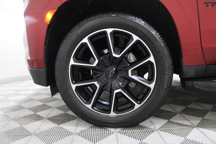 Used 2023 Chevrolet Tahoe RST w/ Luxury Package AWD/4WD image 48