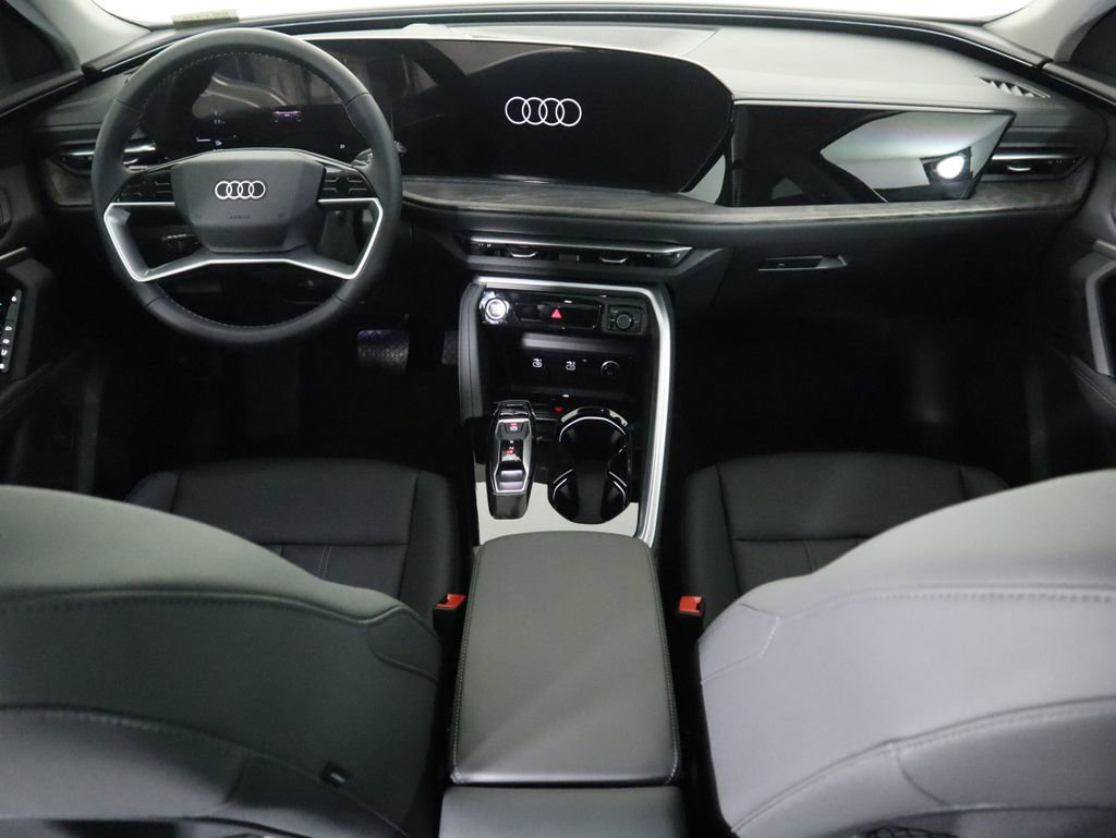 Used 2025 Audi Q5 Premium w/ Convenience Package AWD/4WD image 14
