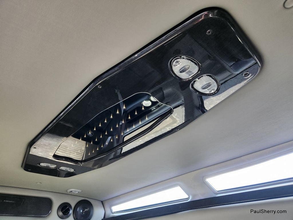 Used 2023 Chevrolet Express 2500 image 54