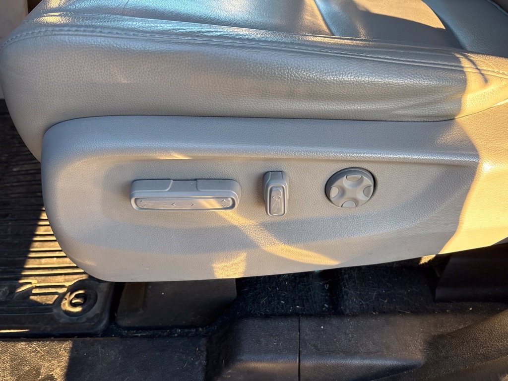 Used 2018 Honda Odyssey EX-L image 19