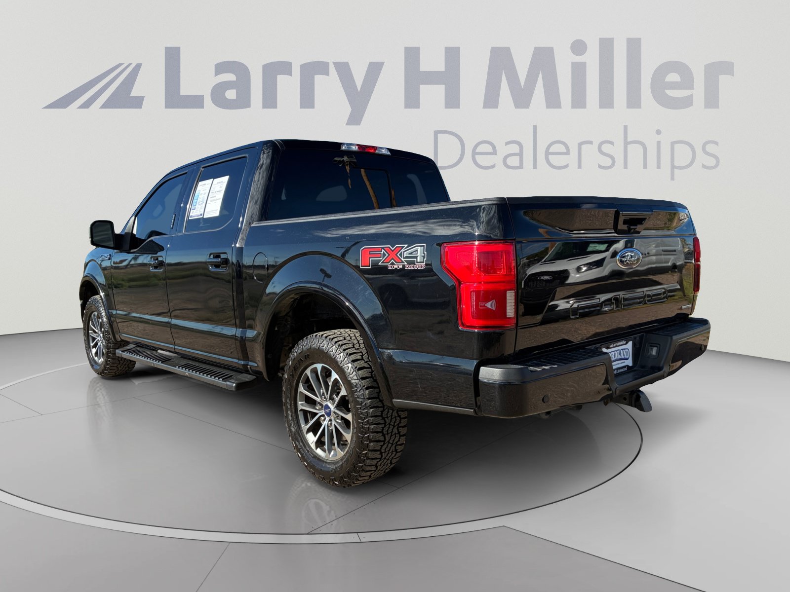 Certified 2018 Ford F150 Lariat AWD/4WD image 3