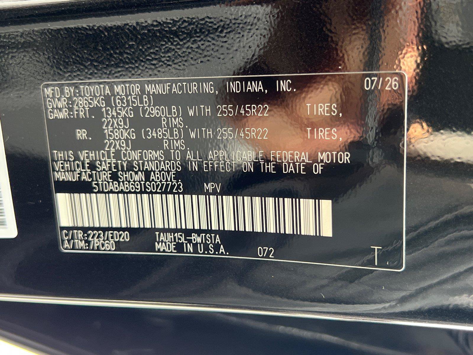 New 2026 Lexus TX 500h AWD image 25