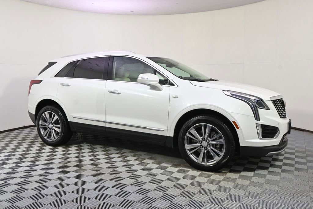 New 2025 Cadillac XT5 Premium Luxury w/ LPO, Floor Liner Package image 8