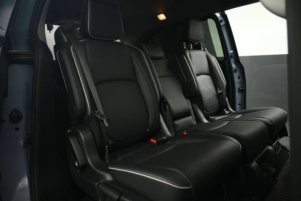 Used 2024 Honda Odyssey Elite image 61