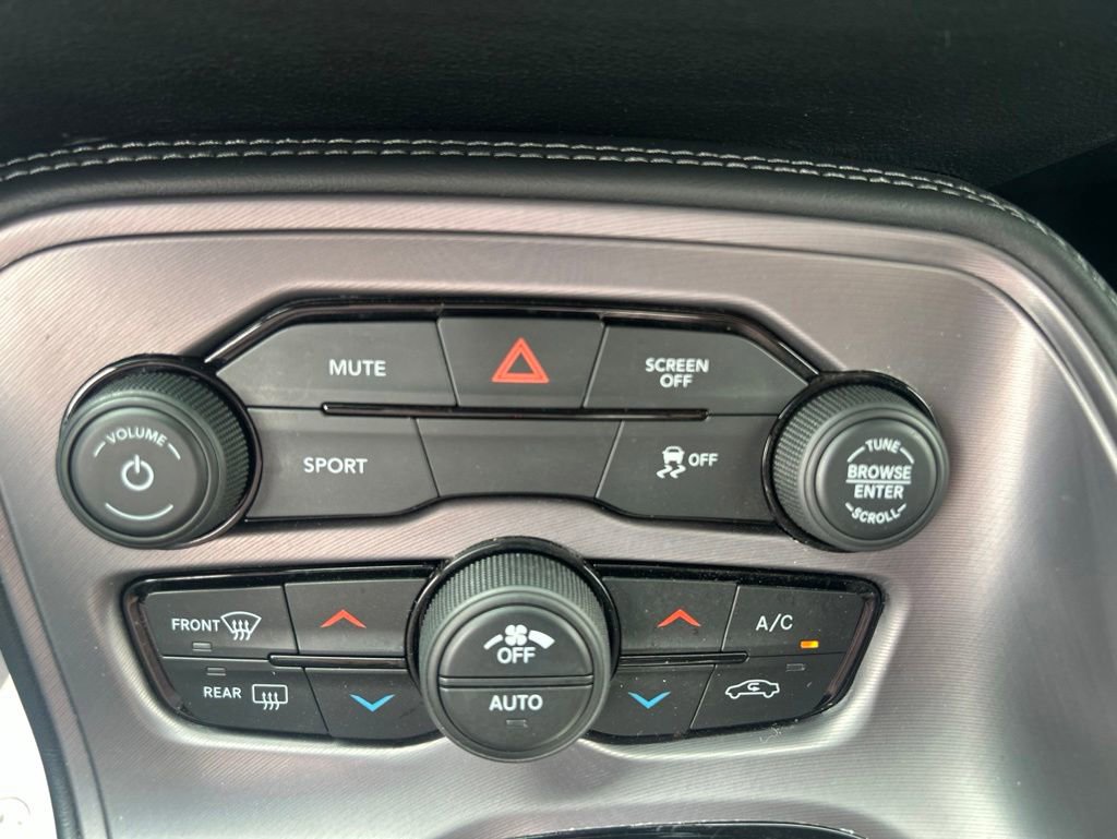 Used 2023 Dodge Challenger SXT RWD image 15