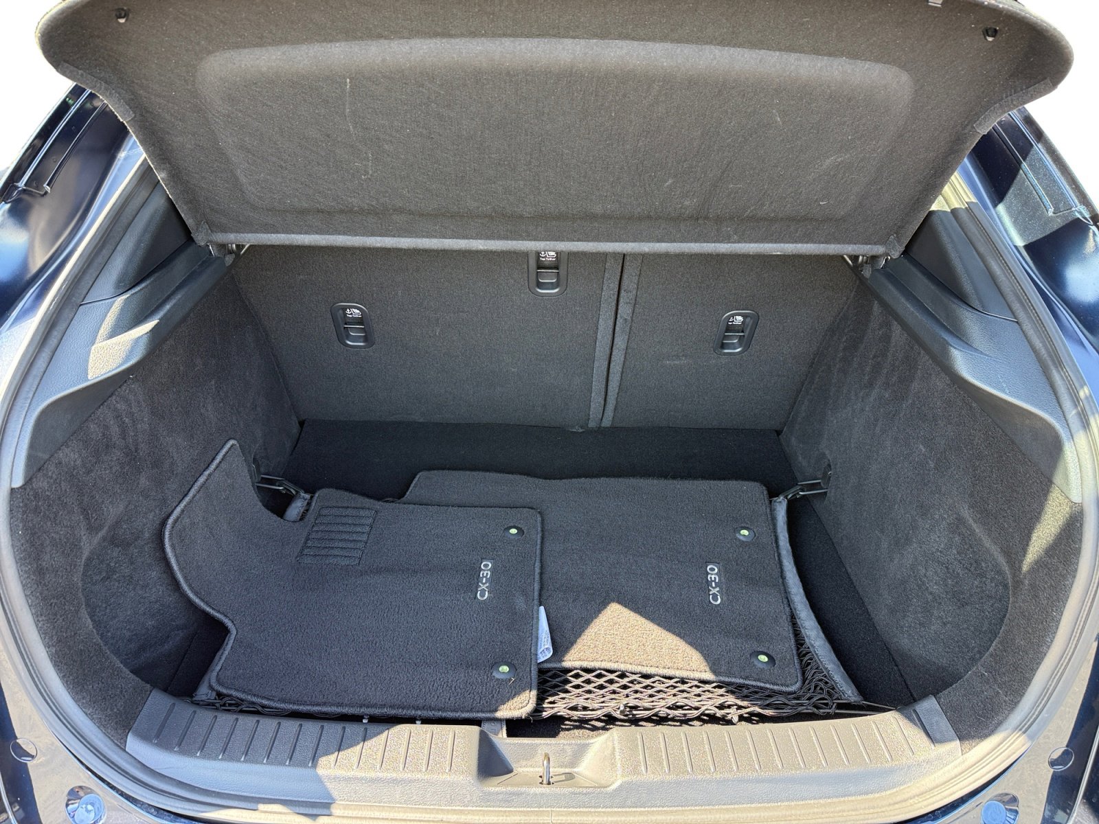 Used 2025 MAZDA CX-30 AWD 2.5 S w/ Preferred Package image 17