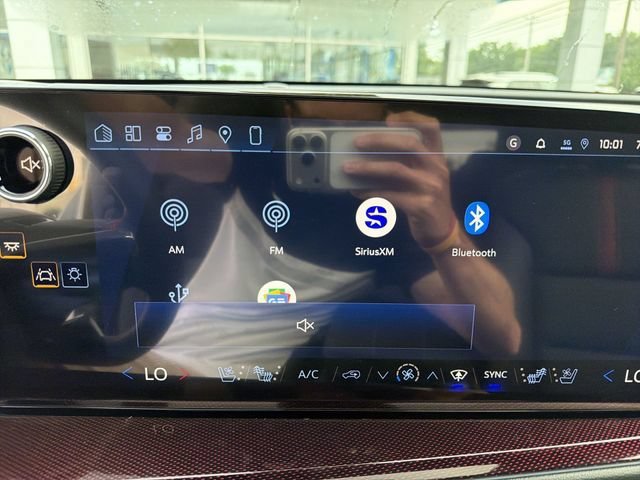 New 2026 Chevrolet Traverse RS AWD/4WD image 17