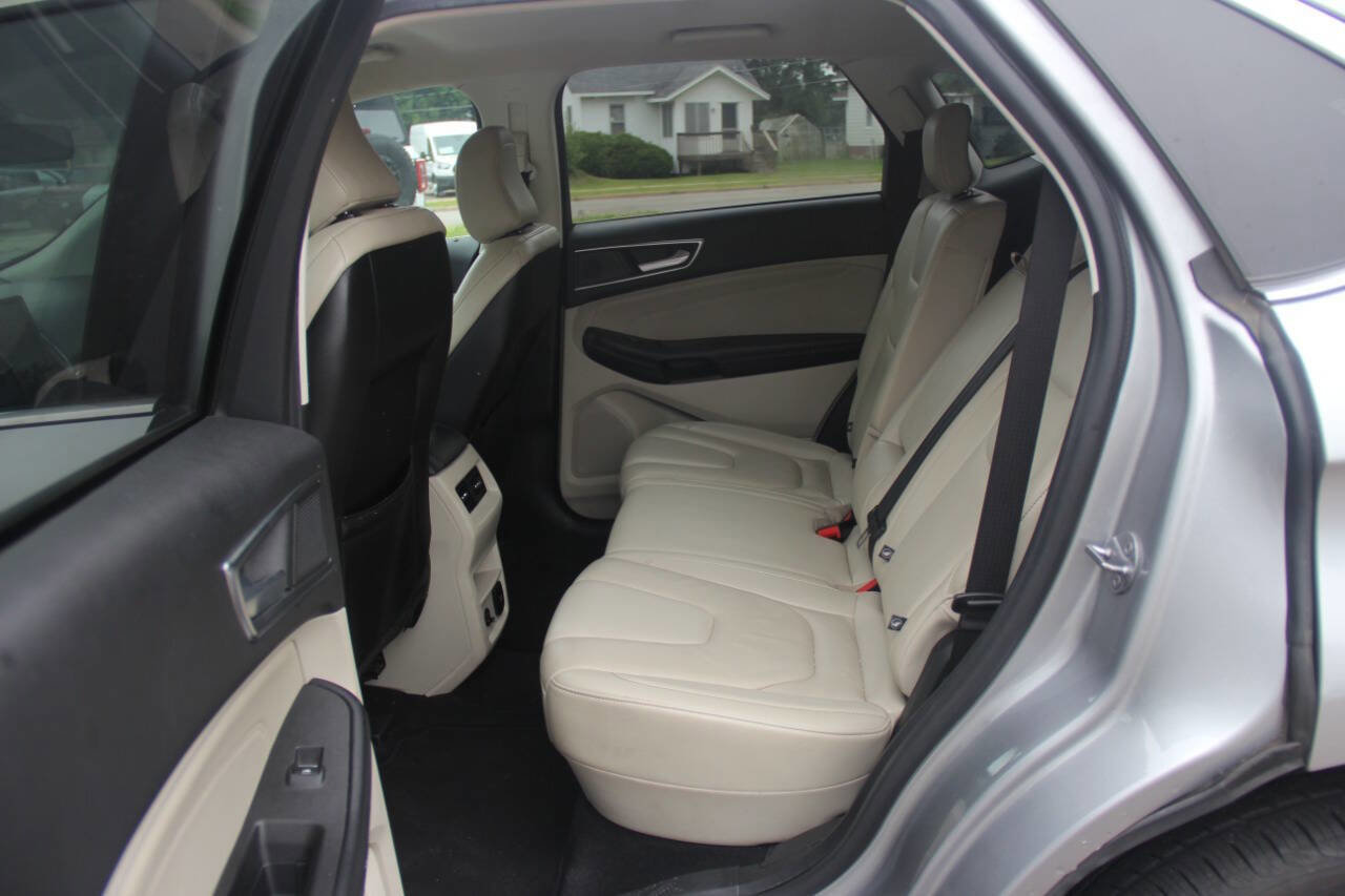 Certified 2022 Ford Edge Titanium image 13
