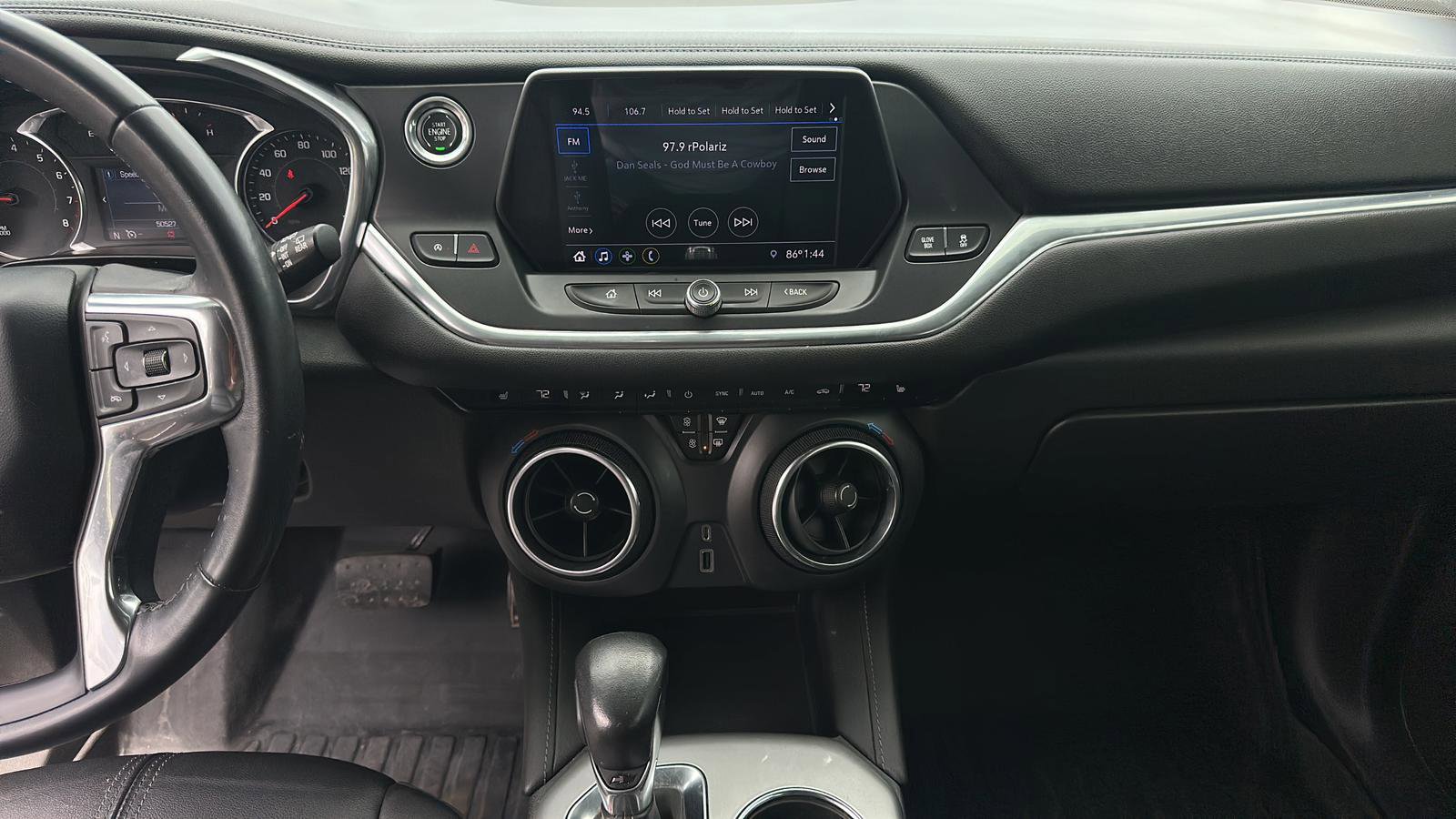 Used 2020 Chevrolet Blazer LT image 8