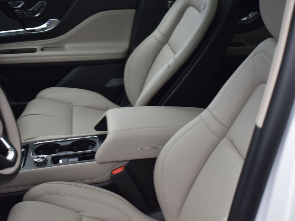 New 2026 Lincoln Corsair Grand Touring AWD/4WD image 10