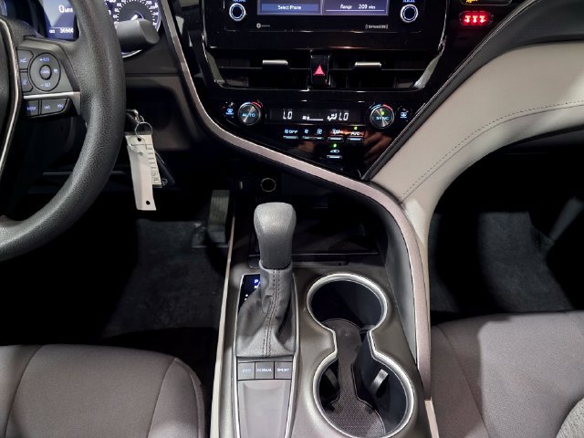 Used 2024 Toyota Camry LE FWD image 21