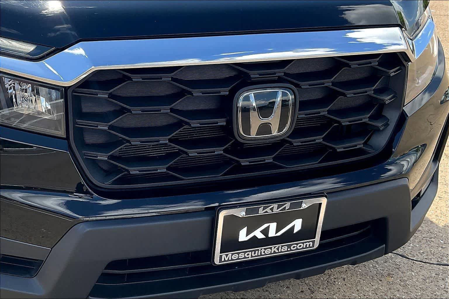 Used 2024 Honda Passport EX-L image 33