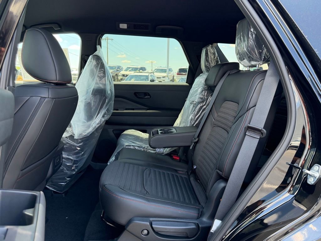 New 2026 Nissan Pathfinder Rock Creek AWD/4WD image 14
