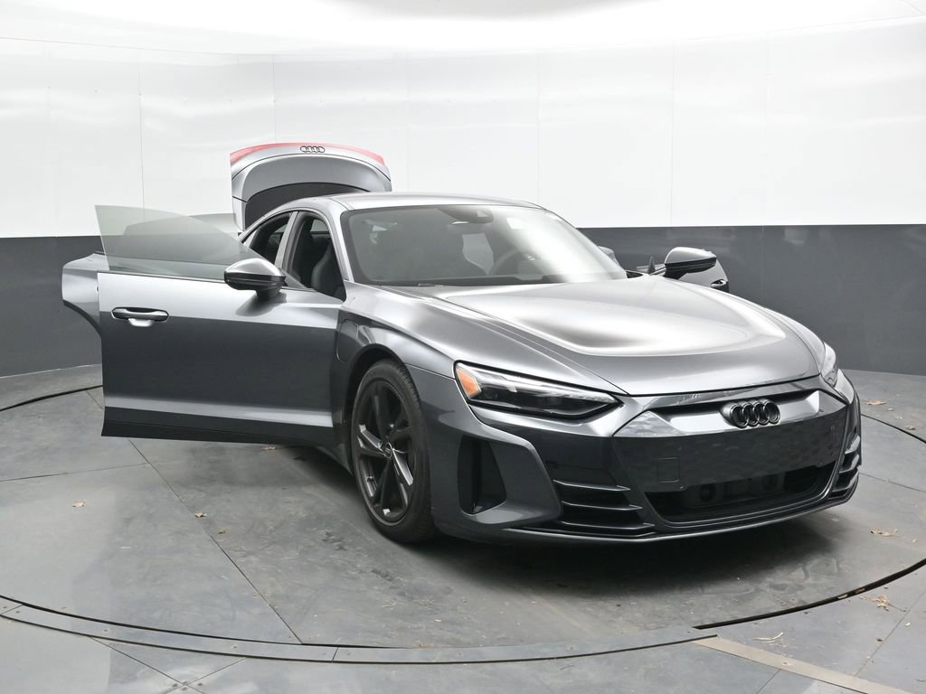 Used 2023 Audi e-tron GT Premium Plus image 50