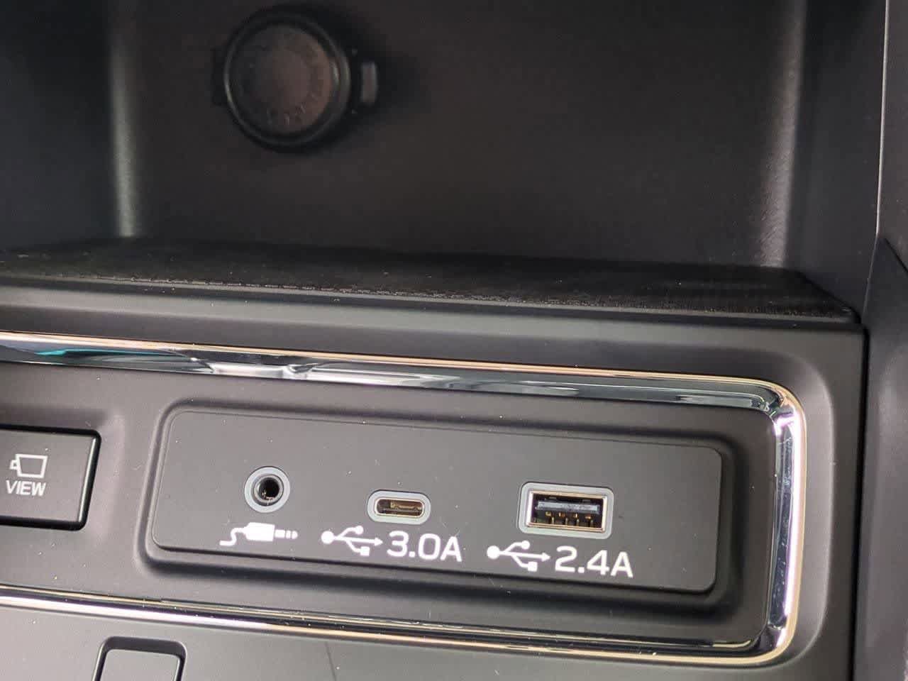 New 2026 Subaru Ascent Limited AWD/4WD image 32