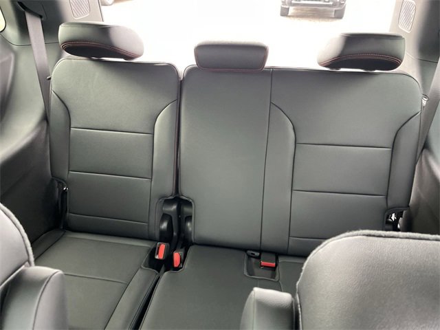 New 2026 Chevrolet Traverse Z71 w/ Driver Confidence Package image 23