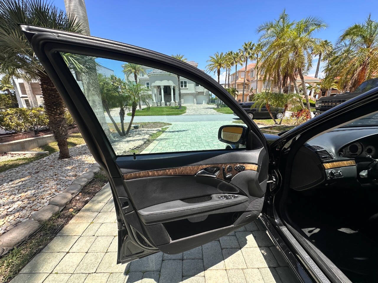 Used 2007 Mercedes-Benz E 350 Sedan image 57