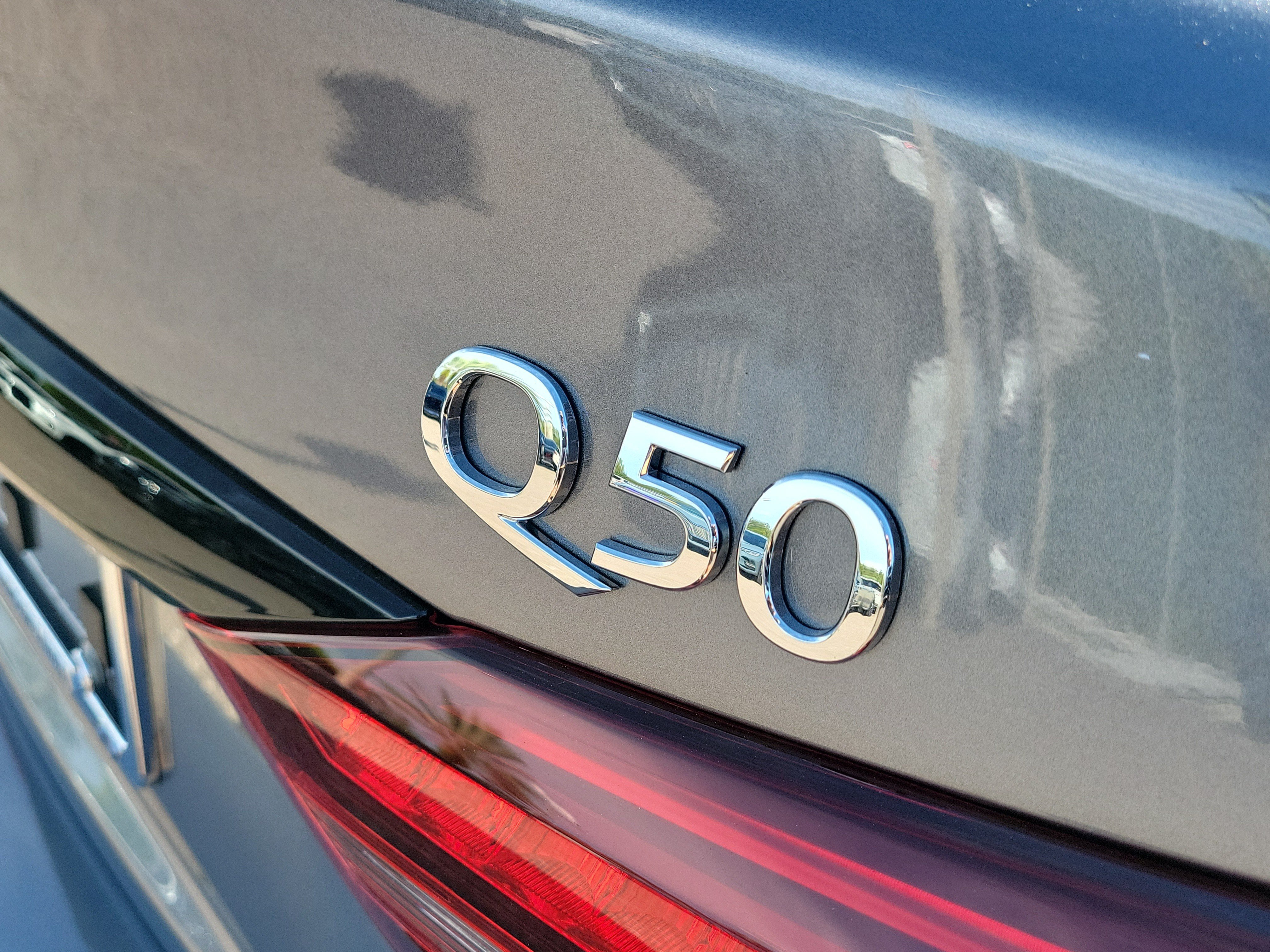 Used 2023 INFINITI Q50 Sensory RWD image 7