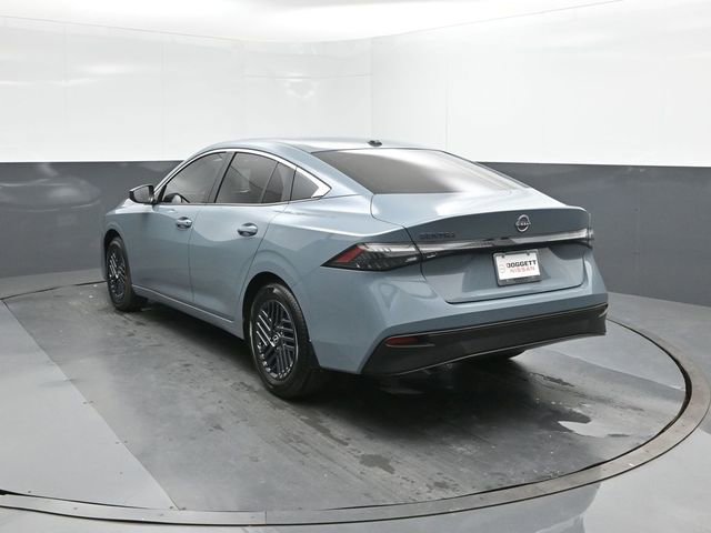 New 2026 Nissan Sentra SV w/ Floor Mat Package image 5