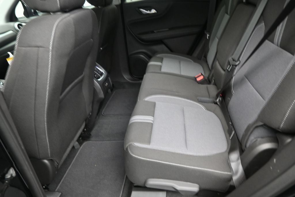 Used 2026 Chevrolet Blazer LT FWD image 15