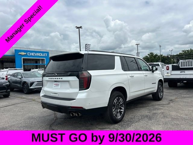 Used 2025 Chevrolet Suburban Z71 AWD/4WD image 3