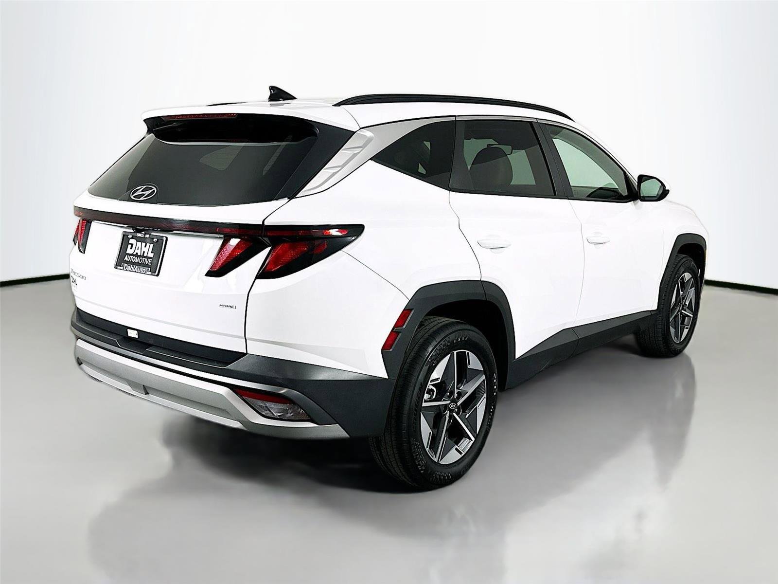 Used 2025 Hyundai Tucson SEL AWD/4WD image 13