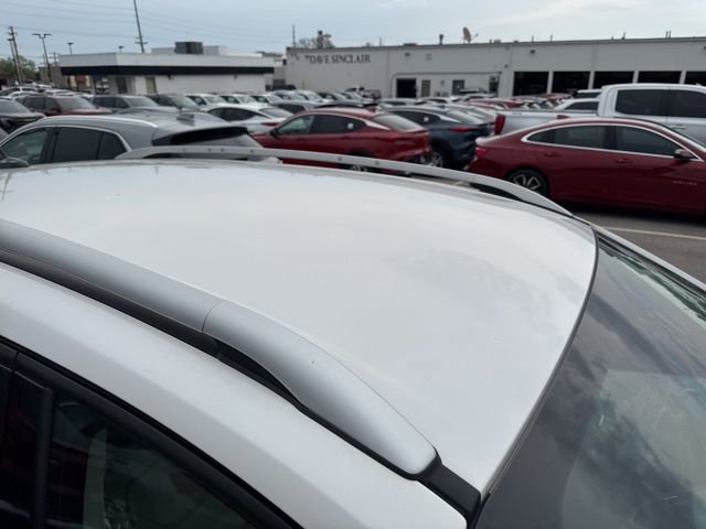 Used 2017 Ford Escape Titanium image 11