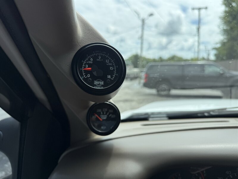 Used 2000 Ford F250 Lariat AWD/4WD image 11