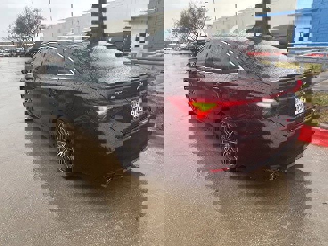 Used 2019 Toyota Avalon image 4