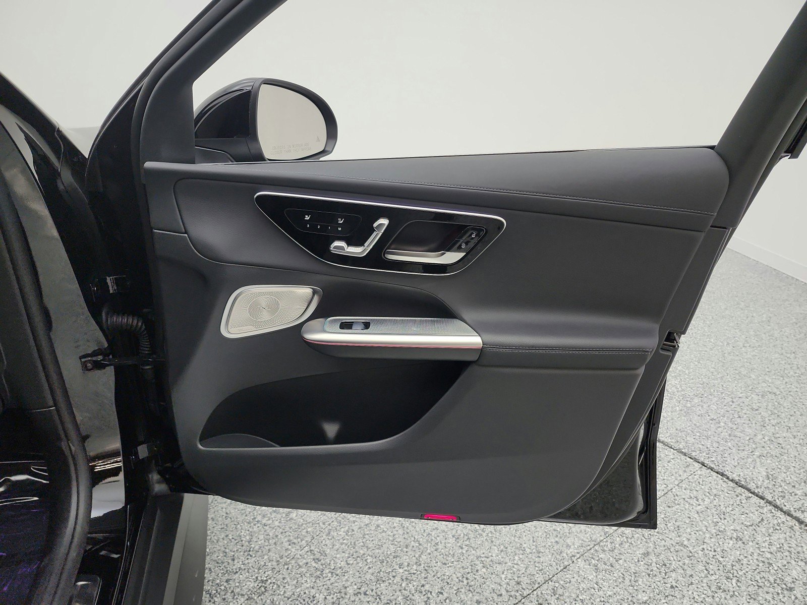 Certified 2026 Mercedes-Benz GLC 300 4MATIC image 25