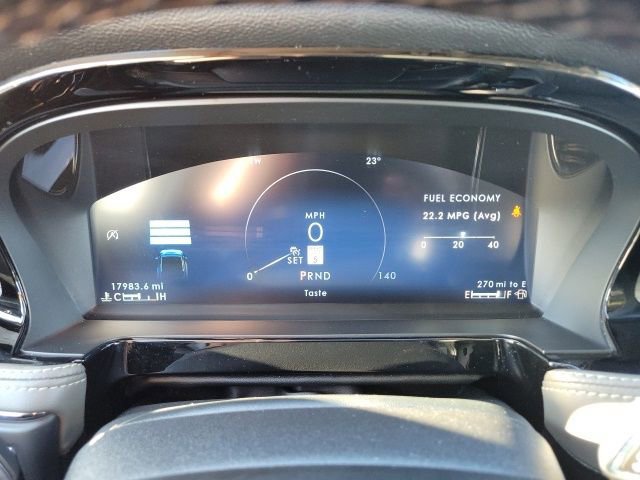 Certified 2024 Lincoln Corsair AWD w/ Equipment Group 101A image 35