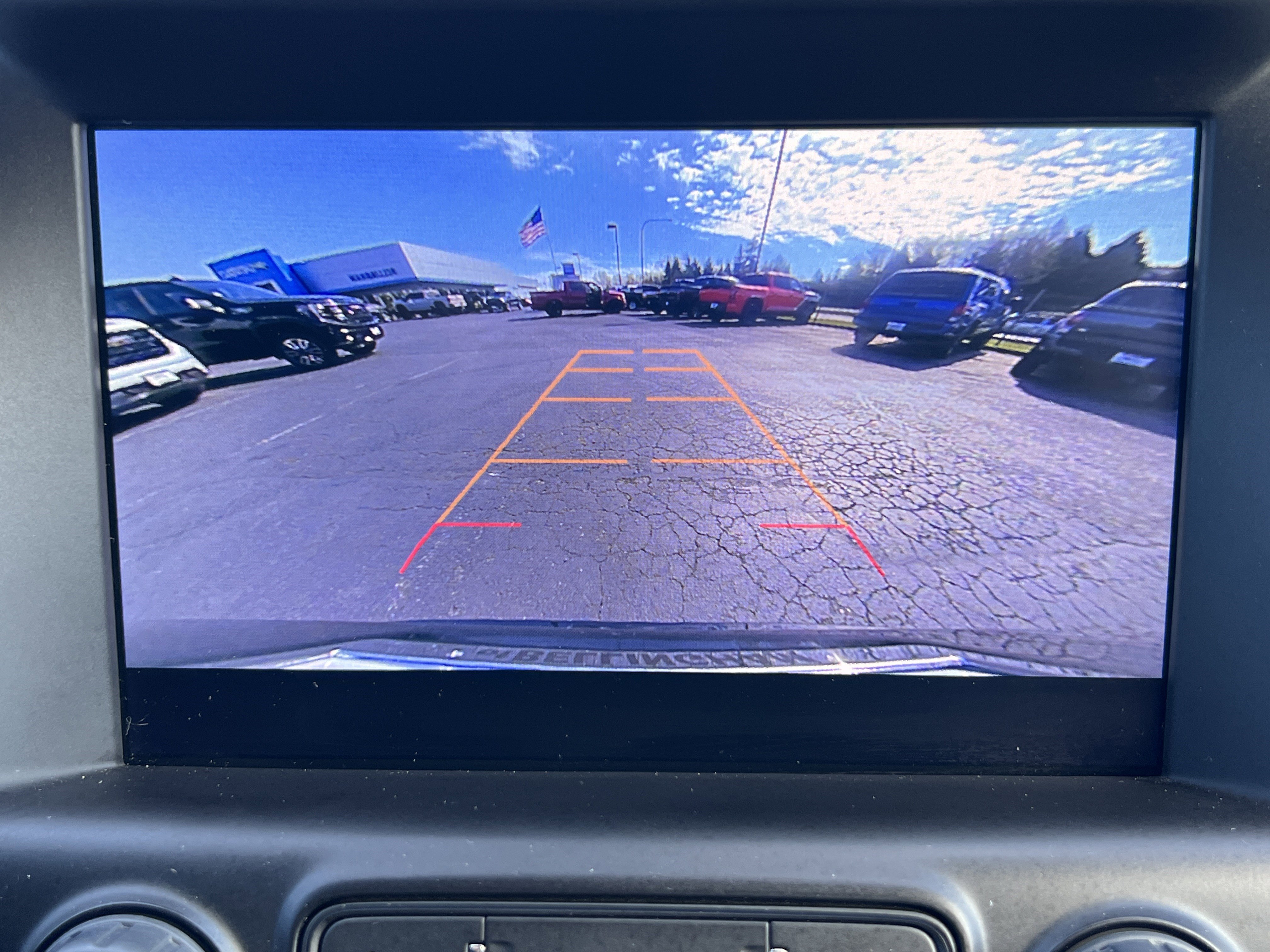 Used 2024 GMC Terrain SLT image 11