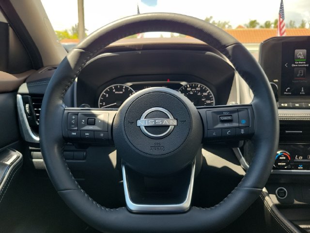 Used 2023 Nissan Rogue SL w/ SL Premium Package FWD image 21