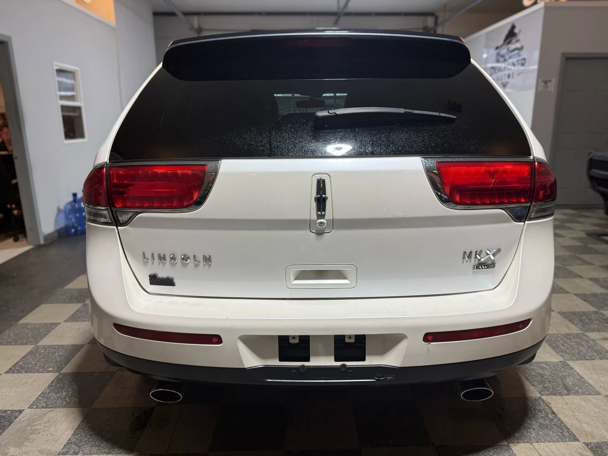 Used 2014 Lincoln MKX AWD w/ Equipment Group 102A image 10